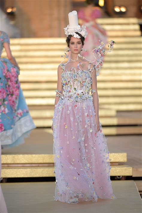 dolce and gabbana couture dresses